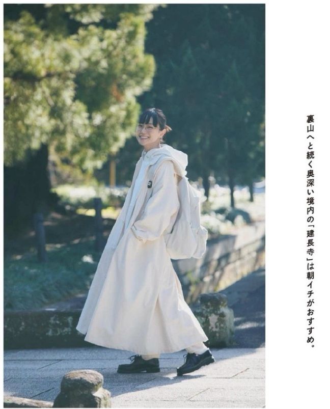 这届年轻人最爱的穿搭，人均甘露寺在逃尼姑(图12)