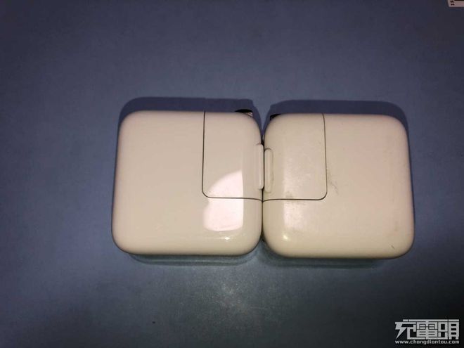 苹果iPhone历代原装充电器发展回顾(图9)
