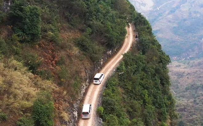 在贵州考驾照，这真的不是在考QQ飞车吗？(图18)